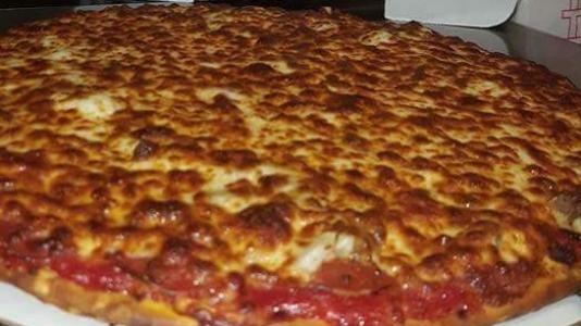 Thirsty's Food & Spirits - Best Local Pizza