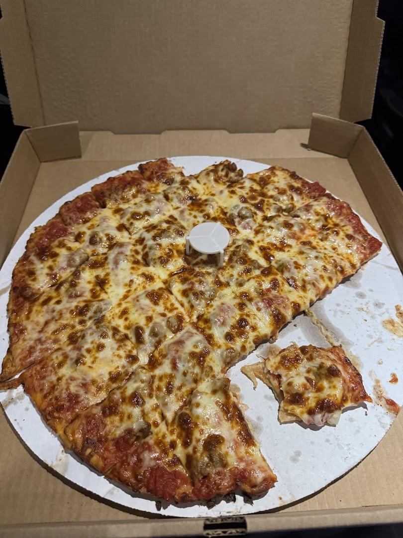 Thirsty's Food & Spirits - Best Local Pizza