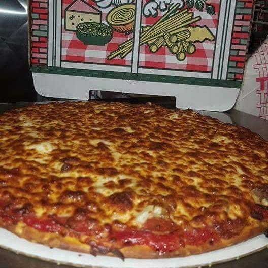 Thirsty's Food & Spirits - Best Local Pizza